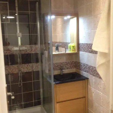 Appartement calme au centre de Paris Maison d'hôtes