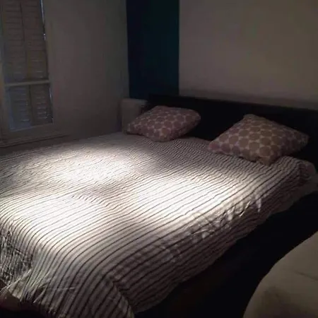 Maison d'hôtes Appartement calme au centre de Paris *