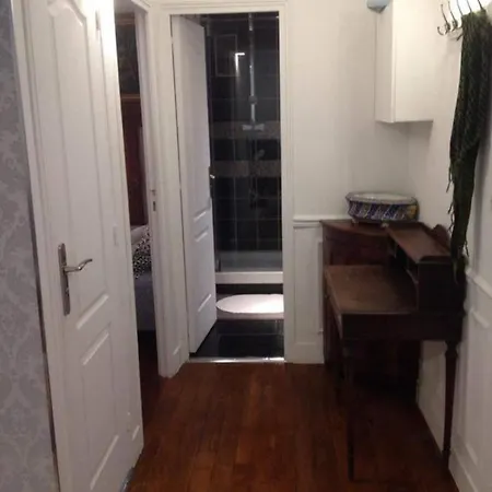 Appartement calme au centre de Paris Maison d'hôtes